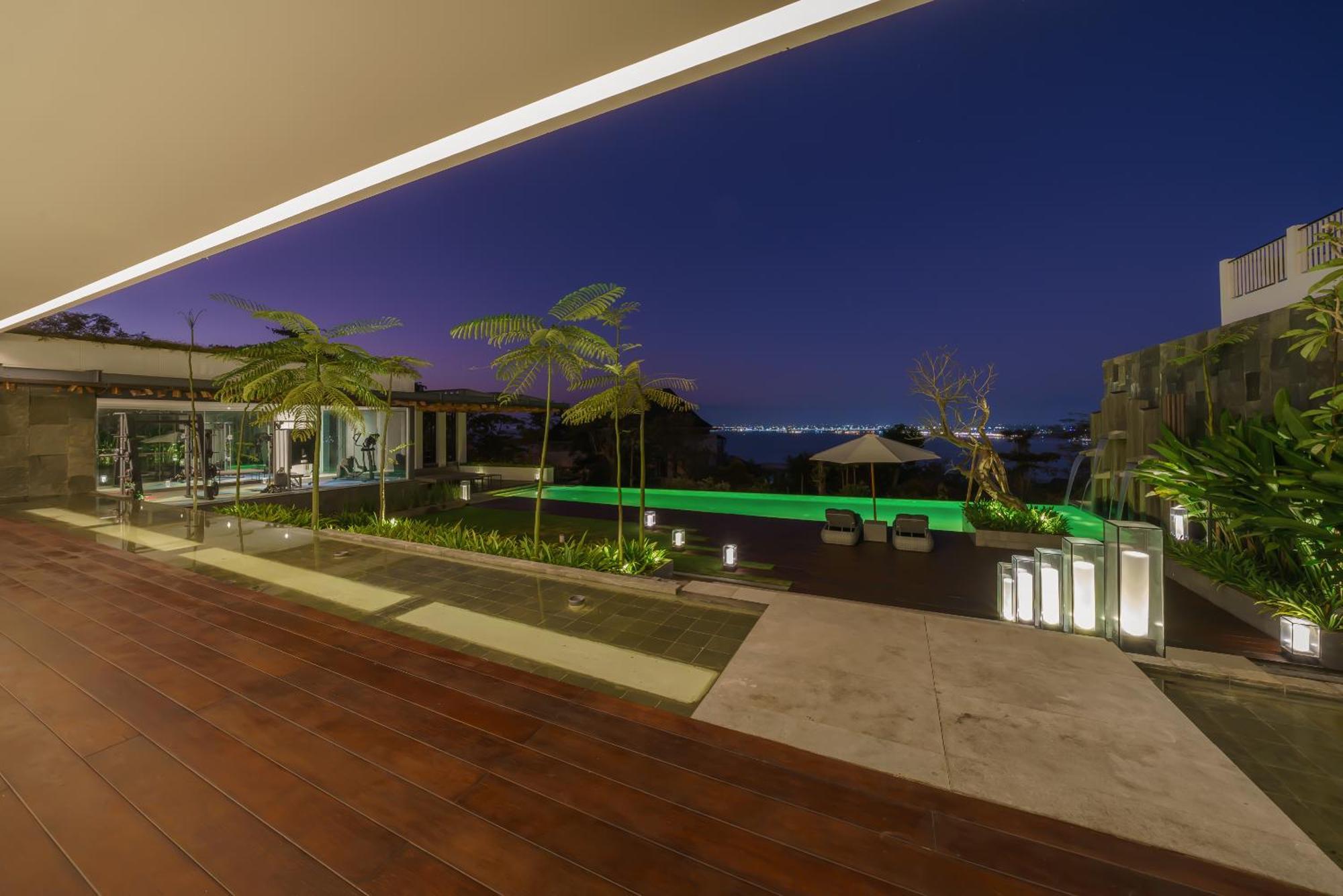 Beyond The Sea - Luxe Sea View Villa In Jimbaran Exterior foto